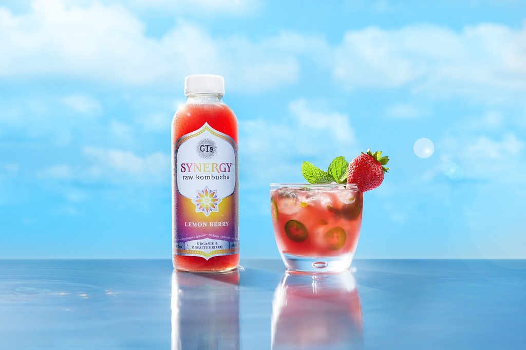 GT's Synergy Kombucha Lemon Berry 16oz