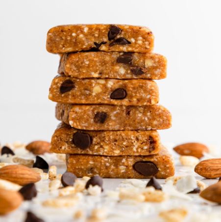 Go Macro Coconut Almond Butter Chocolate Chip Bar 2.3oz