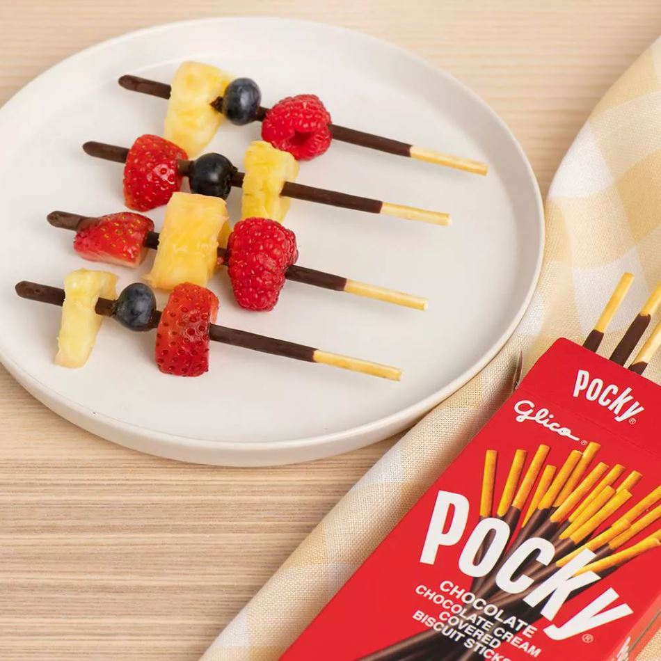 Pocky Chocolate Cookie Sticks 1.41oz