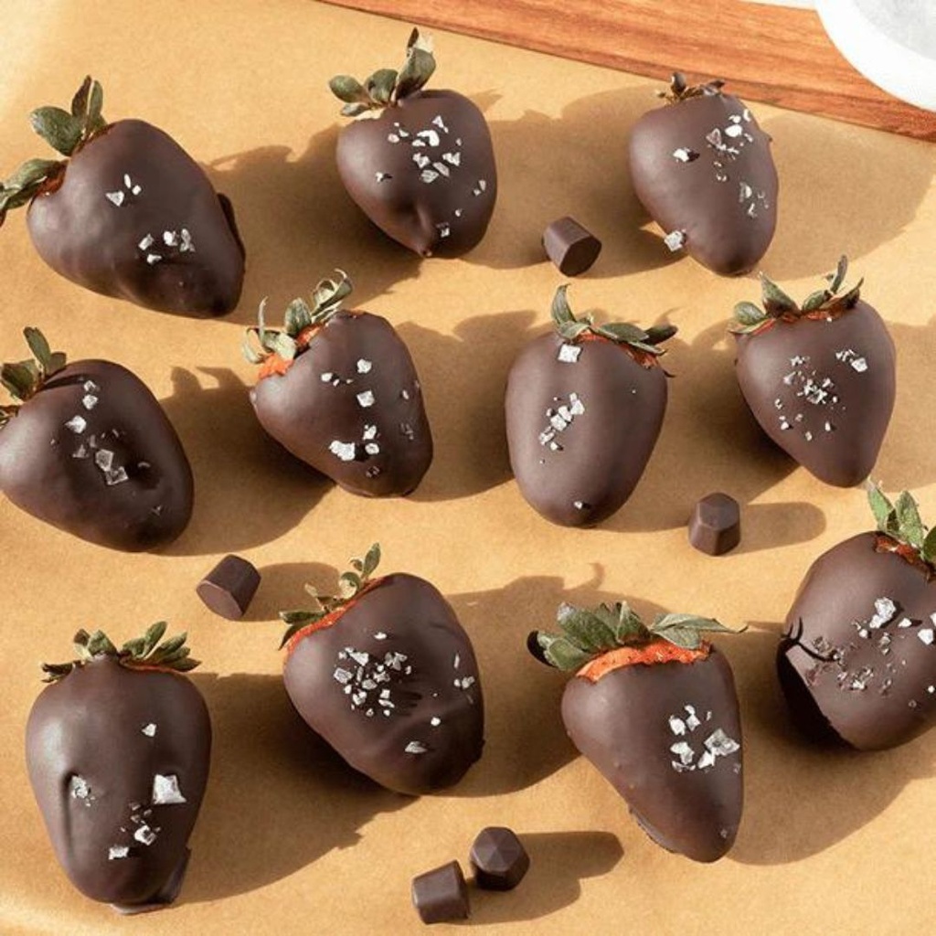 Hu Organic Baking Gems Dark Chocolate 9oz