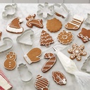 Wilton Holiday Metal Cookie Cutter Set 18pc
